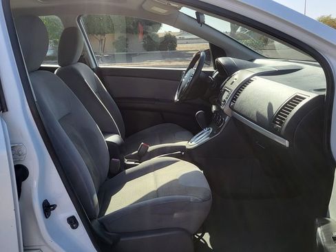 Used 2012 Nissan Sentra 2.0 SR w/ Special Edition Pkg FWD image 17