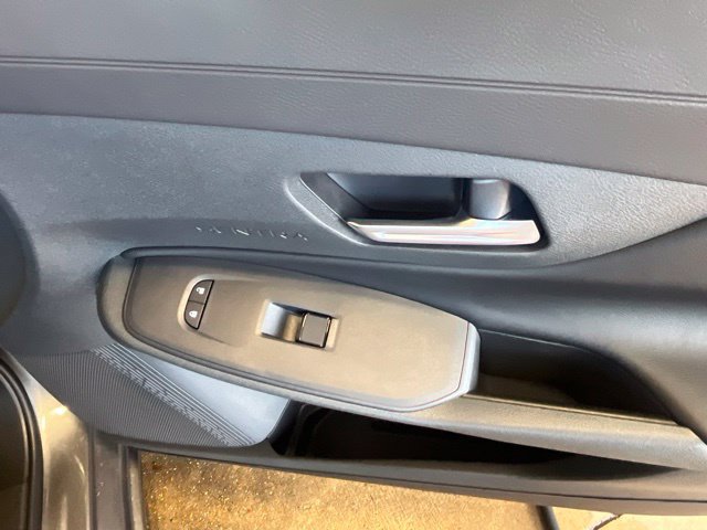 Certified 2026 Nissan Sentra SV w/ SV Convenience Package FWD image 16