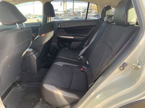 Used 2017 Subaru Crosstrek 2.0i Premium image 23