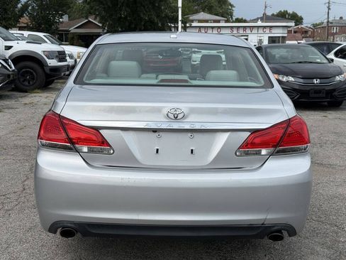 Used 2011 Toyota Avalon Limited FWD image 11