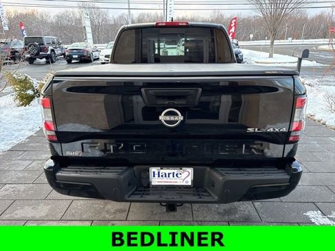 Used 2024 Nissan Frontier SL w/ Technology Package image 6