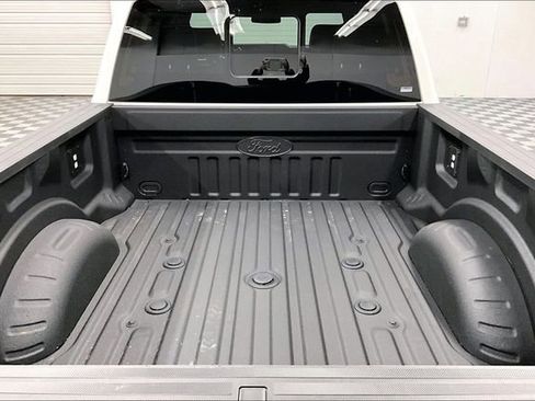 Used 2025 Ford F350 Platinum AWD/4WD image 35