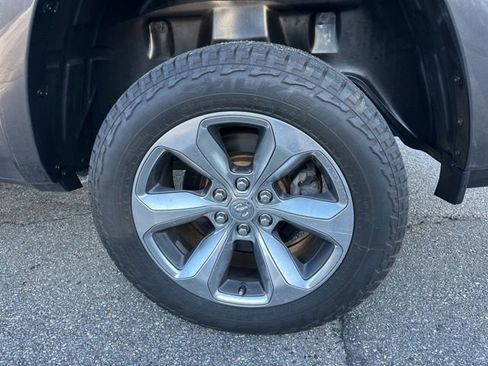 Used 2020 RAM 1500 Limited w/ Off-Road Group image 34