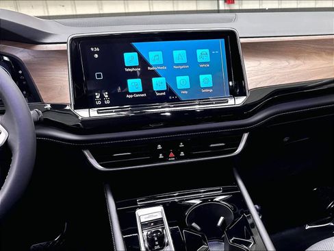New 2026 Volkswagen Atlas SE AWD/4WD image 6