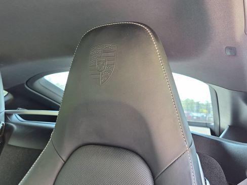 Certified 2024 Porsche 718 Cayman RWD image 6