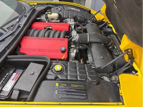 Used 2003 Chevrolet Corvette Z06 w/ Memory Package, 3 Drivers RWD image 7