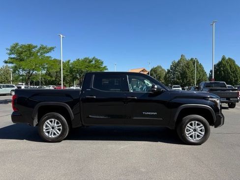Used 2023 Toyota Tundra SR5 w/ SR5 Convenience Package AWD/4WD image 5