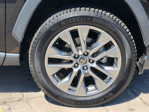 Certified 2023 Toyota RAV4 XLE Premium AWD/4WD image 8