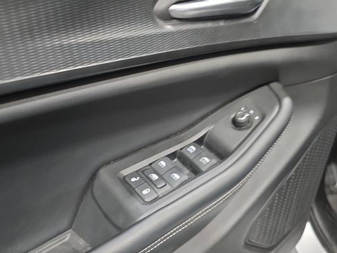 Used 2024 Jeep Grand Cherokee Altitude image 9