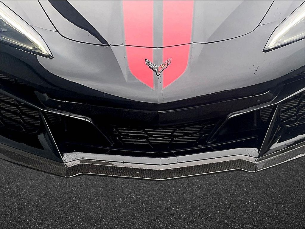 Used 2024 Chevrolet Corvette Z06 RWD image 34