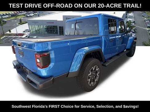 New 2026 Jeep Gladiator Sport image 4