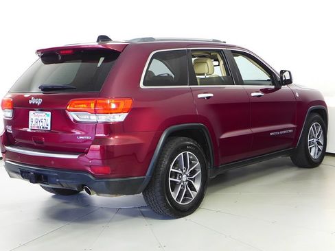 Used 2018 Jeep Grand Cherokee Limited AWD/4WD image 7