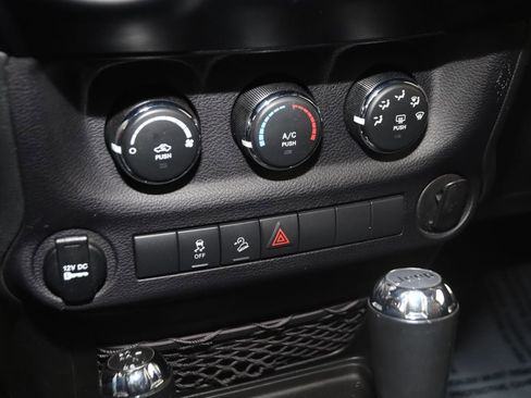 Used 2017 Jeep Wrangler Sport w/ Dual Top Group image 20