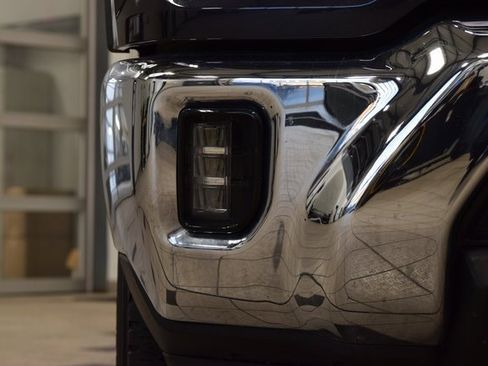 Used 2024 Chevrolet Silverado 2500 LT w/ All Star Edition image 14