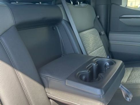 Used 2025 Chevrolet Silverado 1500 ZR2 w/ Technology Package AWD/4WD image 21