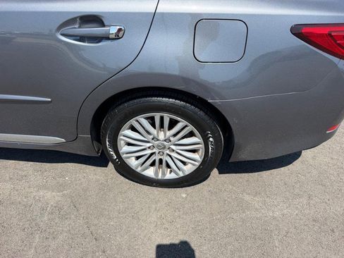 Used 2013 Lexus ES 350 w/ Luxury Pkg FWD image 8
