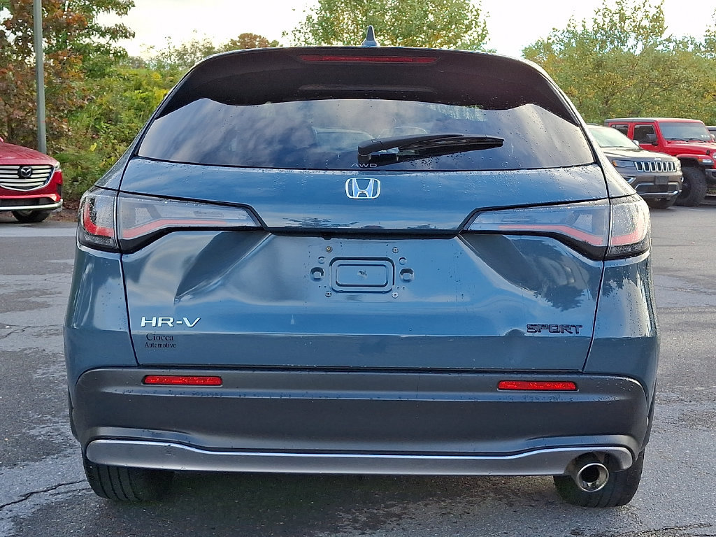 Used 2024 Honda HR-V Sport image 7
