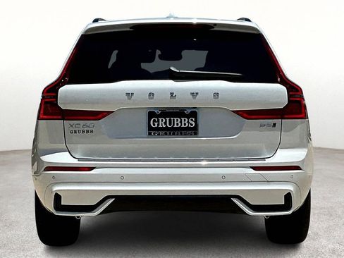 New 2026 Volvo XC60 B5 Plus w/ Protection Package Premier image 6