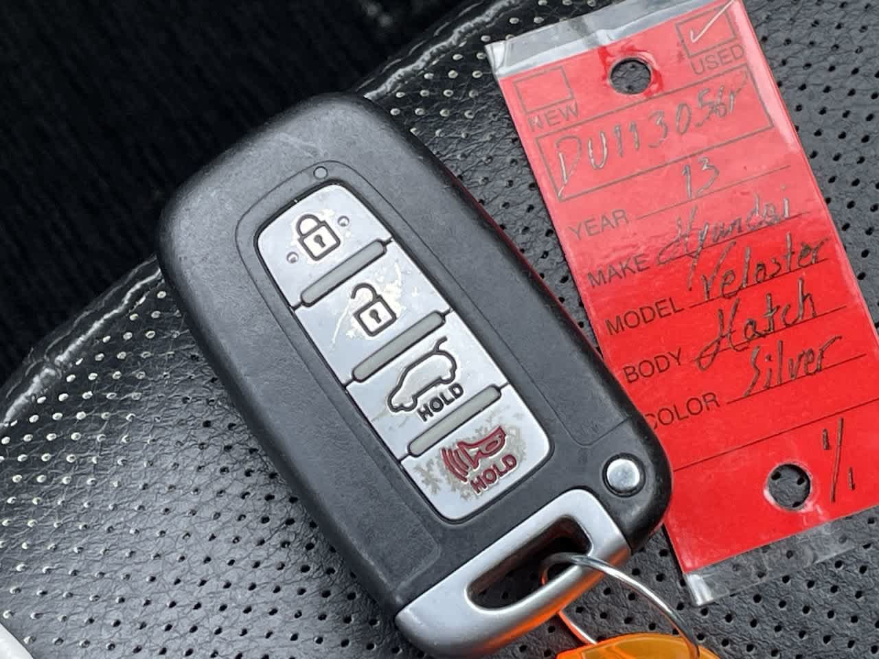 Used 2013 Hyundai Veloster Turbo FWD image 26