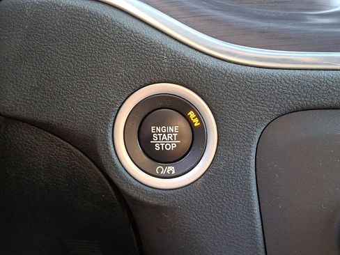 Used 2017 Dodge Charger R/T Scat Pack image 27