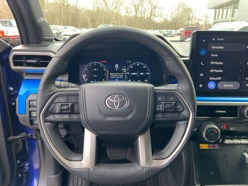 Used 2024 Toyota Tacoma TRD Off-Road image 16