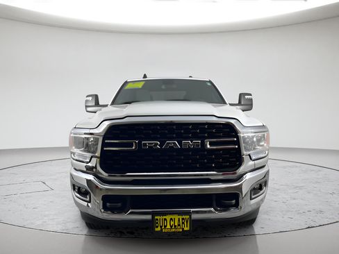 Used 2024 RAM 2500 Big Horn AWD/4WD image 8