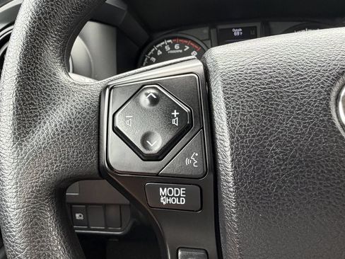 Used 2021 Toyota Tacoma SR RWD image 21