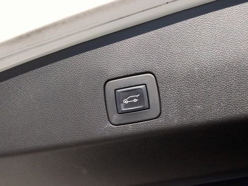 Used 2022 Buick Encore GX Select image 15