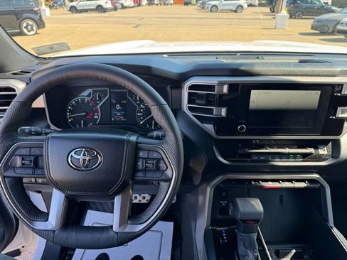 Used 2026 Toyota Tundra SR5 w/ TRD Off-Road Package AWD/4WD image 13