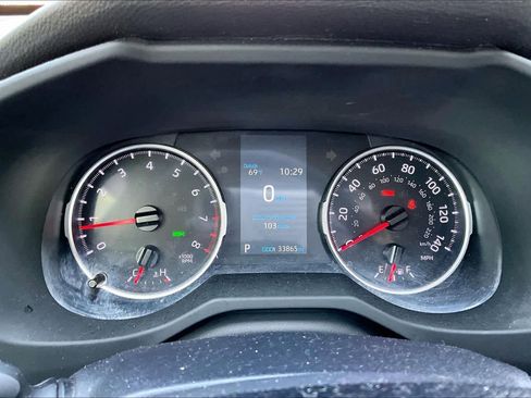 Used 2019 Toyota RAV4 XLE image 23