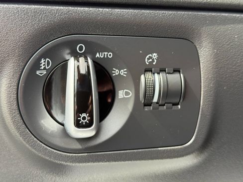 Used 2013 Audi TT 2.0T Prestige image 22