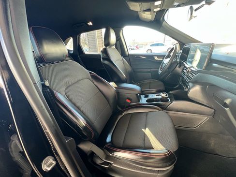 Used 2023 Ford Escape ST-Line w/ Tech Pack #1 image 16