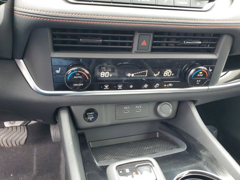 New 2026 Nissan Rogue SV image 17