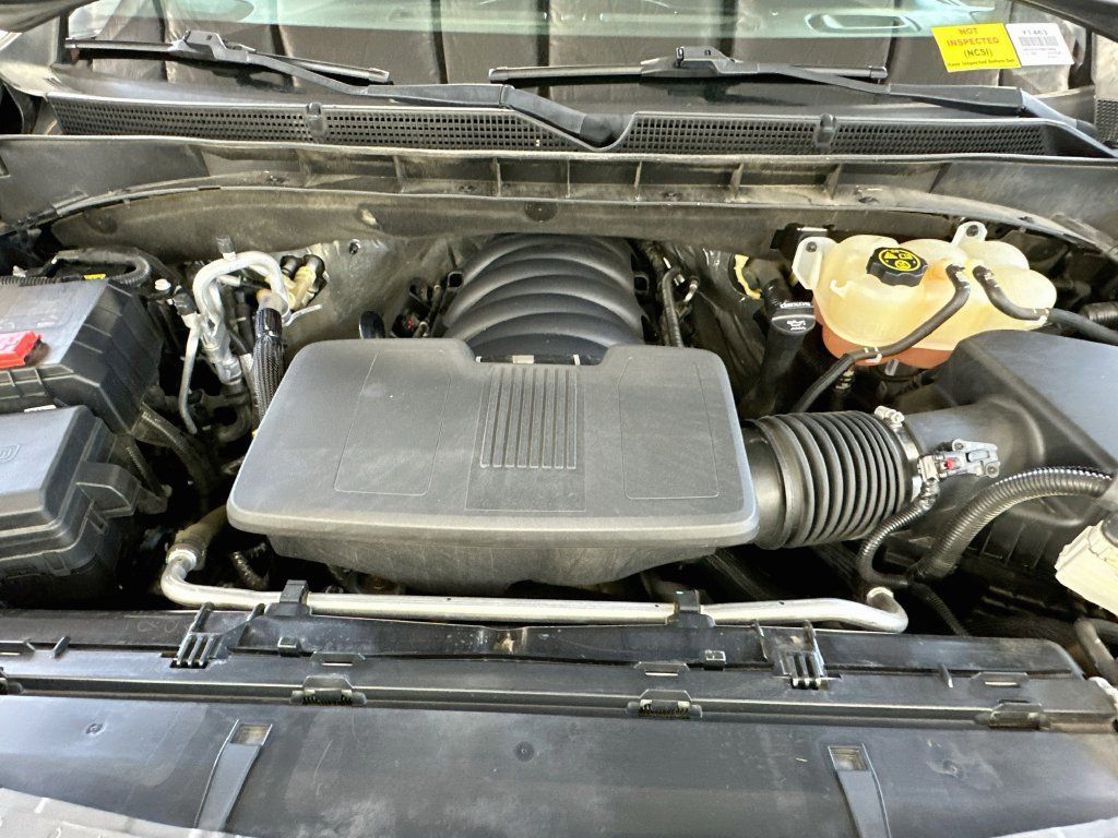 Used 2021 GMC Yukon AT4 AWD/4WD image 30
