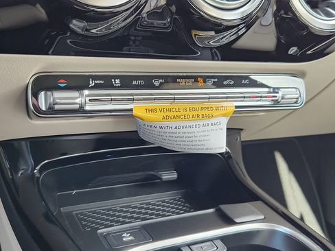 New 2026 Mercedes-Benz CLA 250 4MATIC image 18