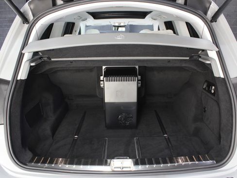 Used 2025 Mercedes-Benz Maybach GLS 600 4MATIC image 97