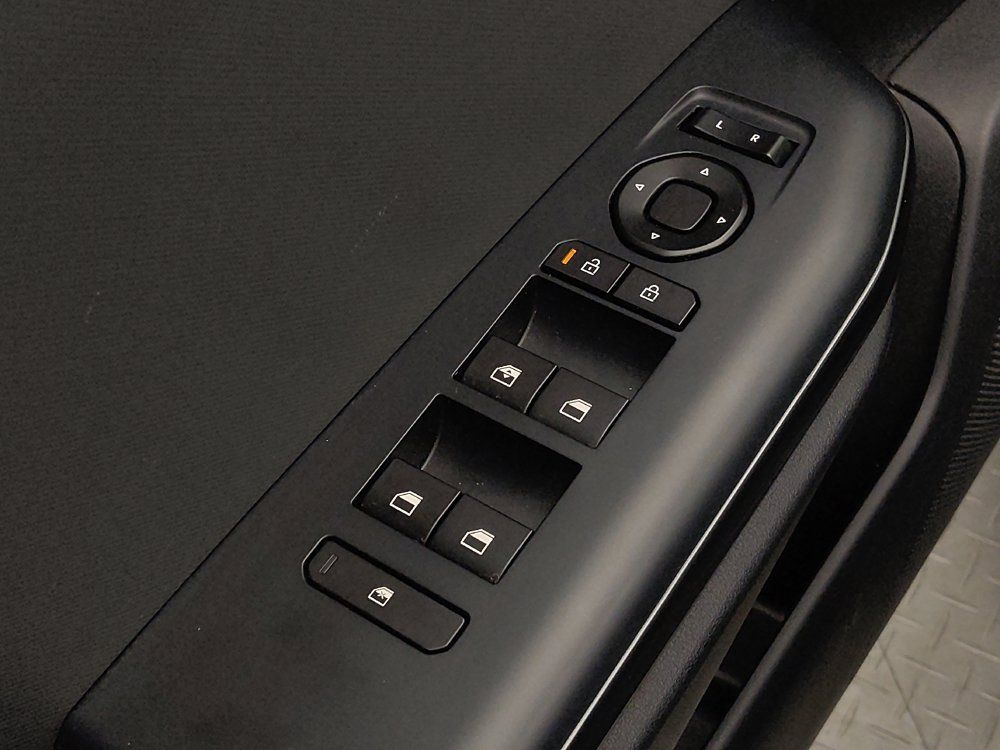Used 2025 Kia K4 FWD image 27