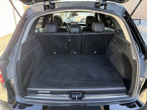 Used 2018 Mercedes-Benz GLC 350e 4MATIC image 30