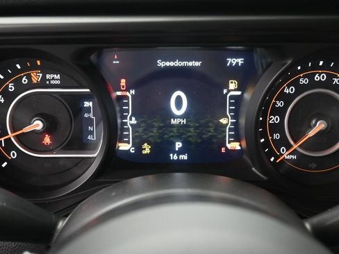 New 2026 Jeep Gladiator Sport AWD/4WD image 7
