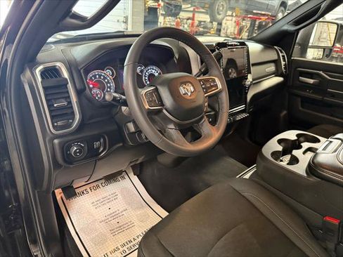 Certified 2025 RAM 2500 Big Horn AWD/4WD image 44