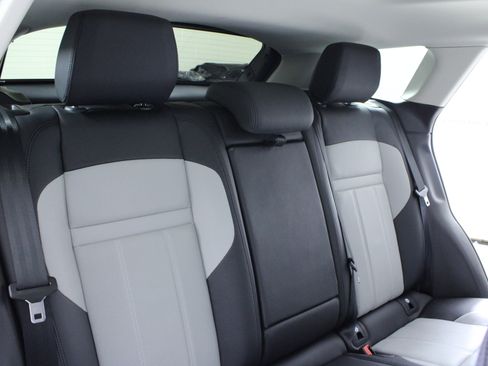 Used 2024 Land Rover Range Rover Evoque Dynamic SE image 14