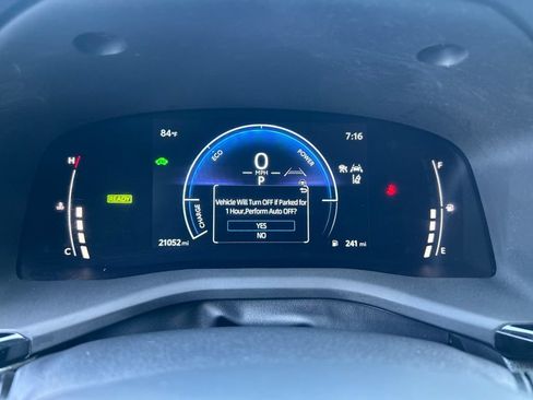Certified 2025 Toyota Camry SE w/ Convenience Package FWD image 15
