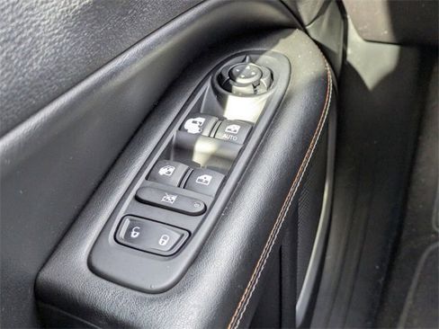 Used 2020 Jeep Compass Latitude image 25