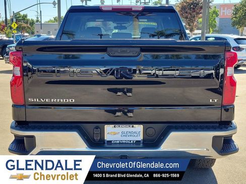 Certified 2025 Chevrolet Silverado 1500 LT AWD/4WD image 12