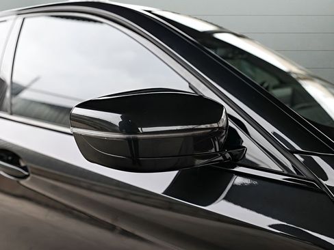 Used 2023 BMW 540i xDrive w/ Executive Package image 11