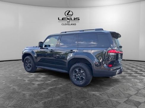 Used 2026 Lexus GX 550 AWD/4WD image 5