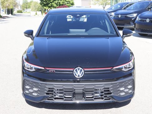 New 2025 Volkswagen GTI SE image 8
