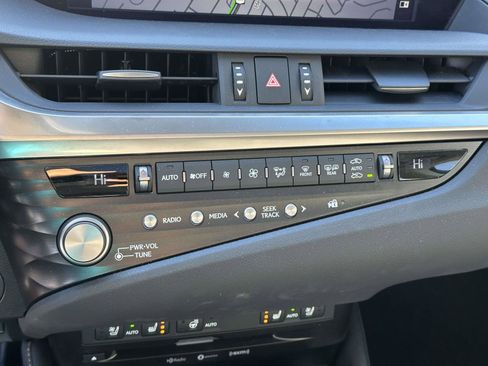 Used 2021 Lexus ES 350 w/ Premium Package image 27