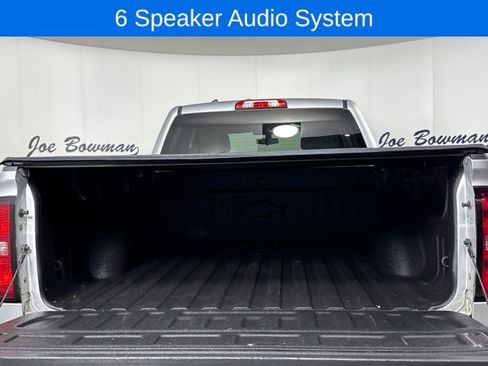 Used 2017 Chevrolet Silverado 1500 Custom w/ Custom Convenience Package image 9