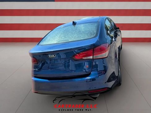 Used 2018 Kia Forte S FWD image 7